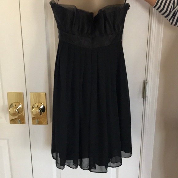 White House Black market Sz 0 strapless dress - Picture 2 of 5